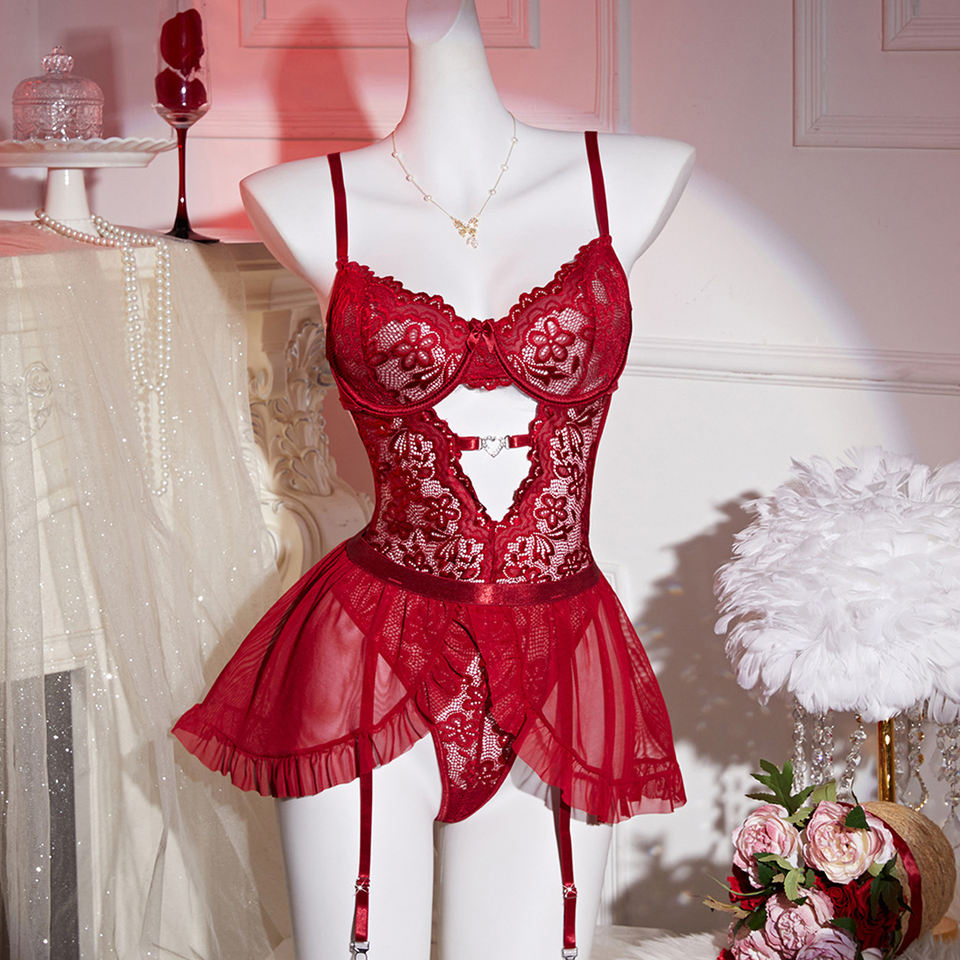 High-Quality See-Through Lace Mesh Babydoll – V-Neck Erotic Lingerie with Garter Belt